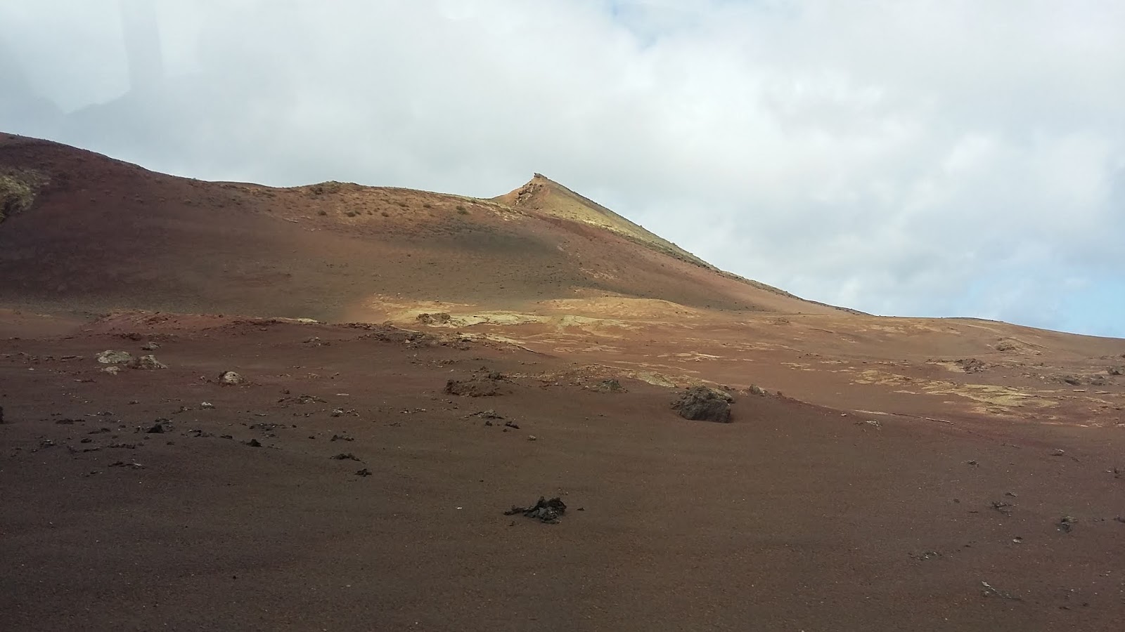 Lanzarote, playas y pateos - Blogs de España - Un día entre volcanes (3)