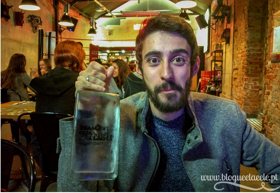 Não bebo álcool eu não bebo + álcool + bebidas alcoólicas + pedro + blogue português de casal + ela e ele + ele e ela + partilha de testemunho de vida + ser diferente da sociedade