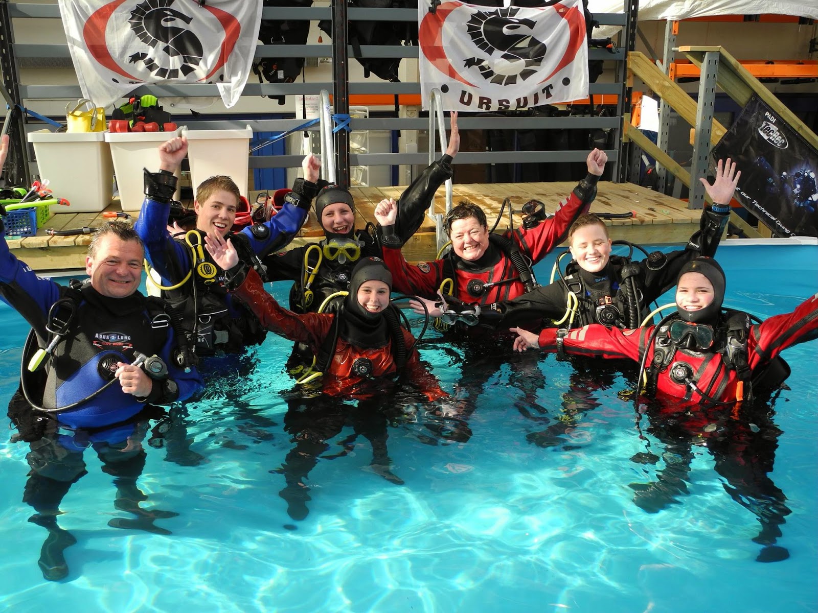 DYKKELIV DIVE MASTER KURS