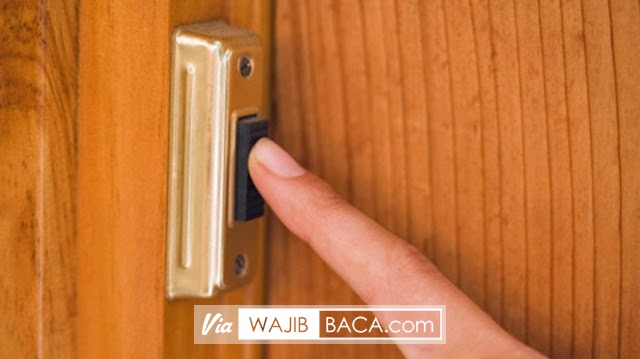 Adab Bertamu, Rasulullah Sampai Tak Pernah Berdiri di Depan Pintu! Apa Alasannya?