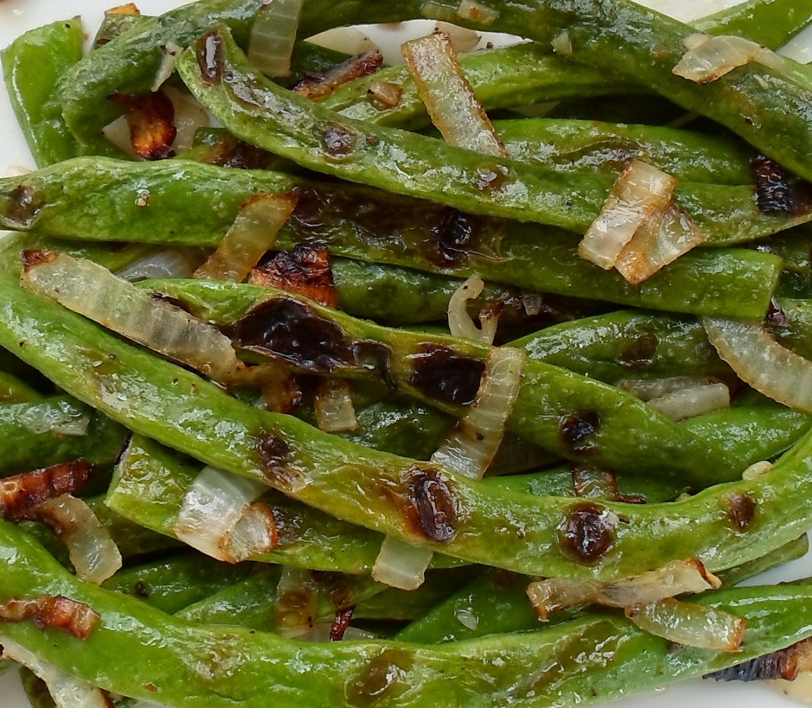 Happier Than A Pig In Mud Grilled Fresh Green Beans and Saturday Snipits