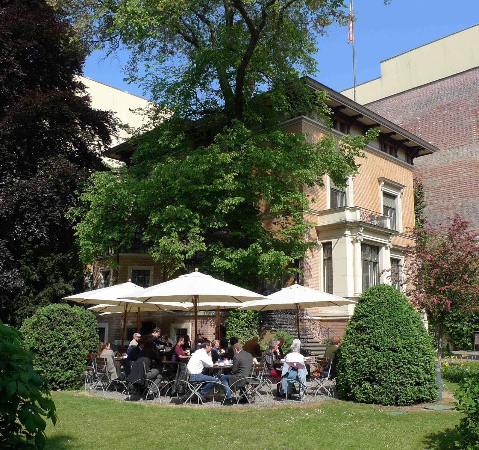 Dokumentationen Und Diskurse Open Access Der Interreligiosen