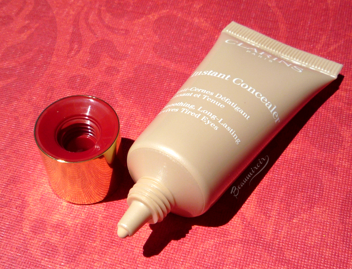 Clarins Instant Concealer: before/after photos, swatches, review