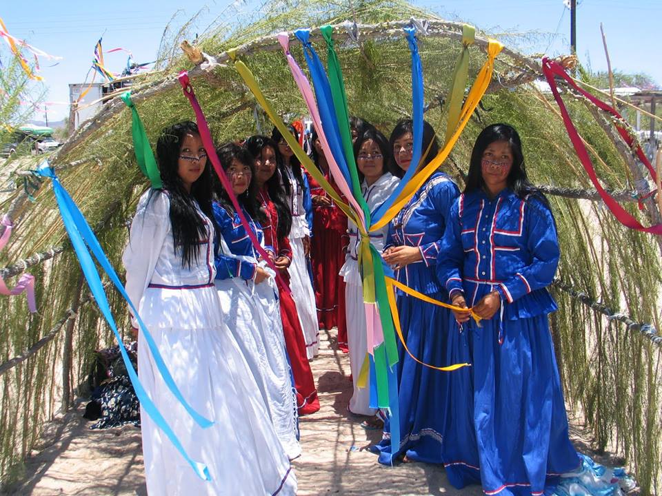 SERIS. LOS QUE VIVEN DONDE SOPLA EL VIENTO SUAVE, GRUPO ÉTNICO DE SONORA Entre Mheridianos
