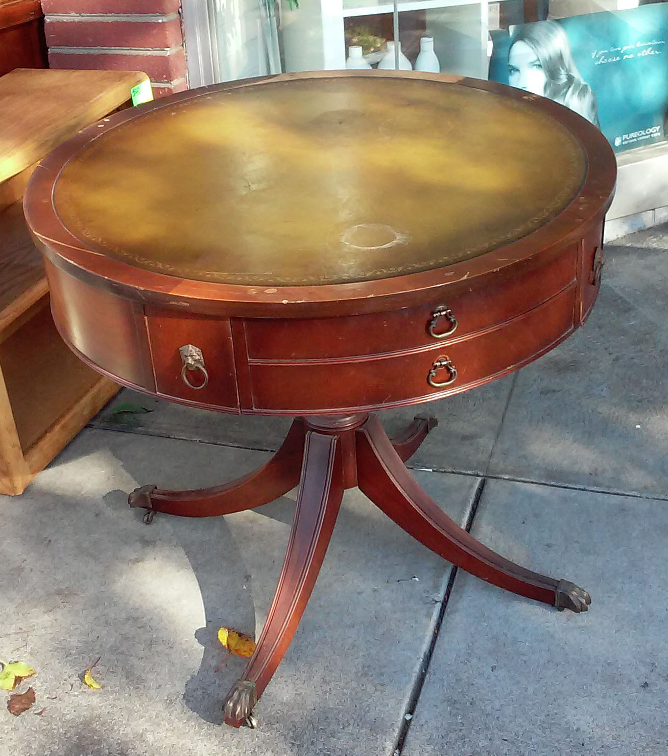 UHURU FURNITURE & COLLECTIBLES SOLD Duncan Phyfe Drum Table 40