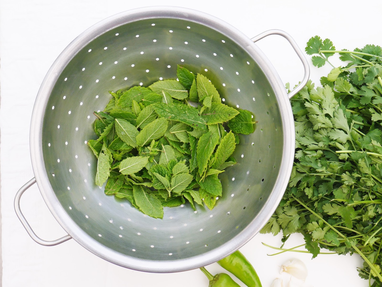 This Muslim Girl Bakes Fresh Coriander + Mint Chutney.
