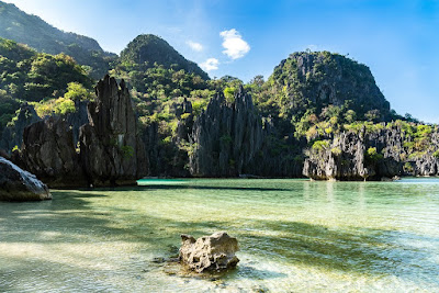 Cadlao-lagoon-Bacuit-El-Nido-Philippines