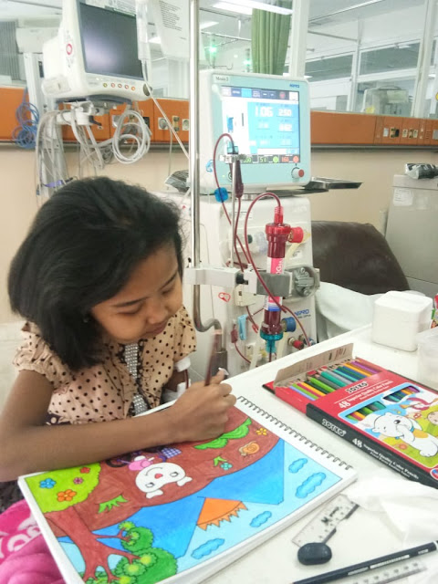 mencegah gangguan ginjal pada anak dengan cukupi asupan air putih