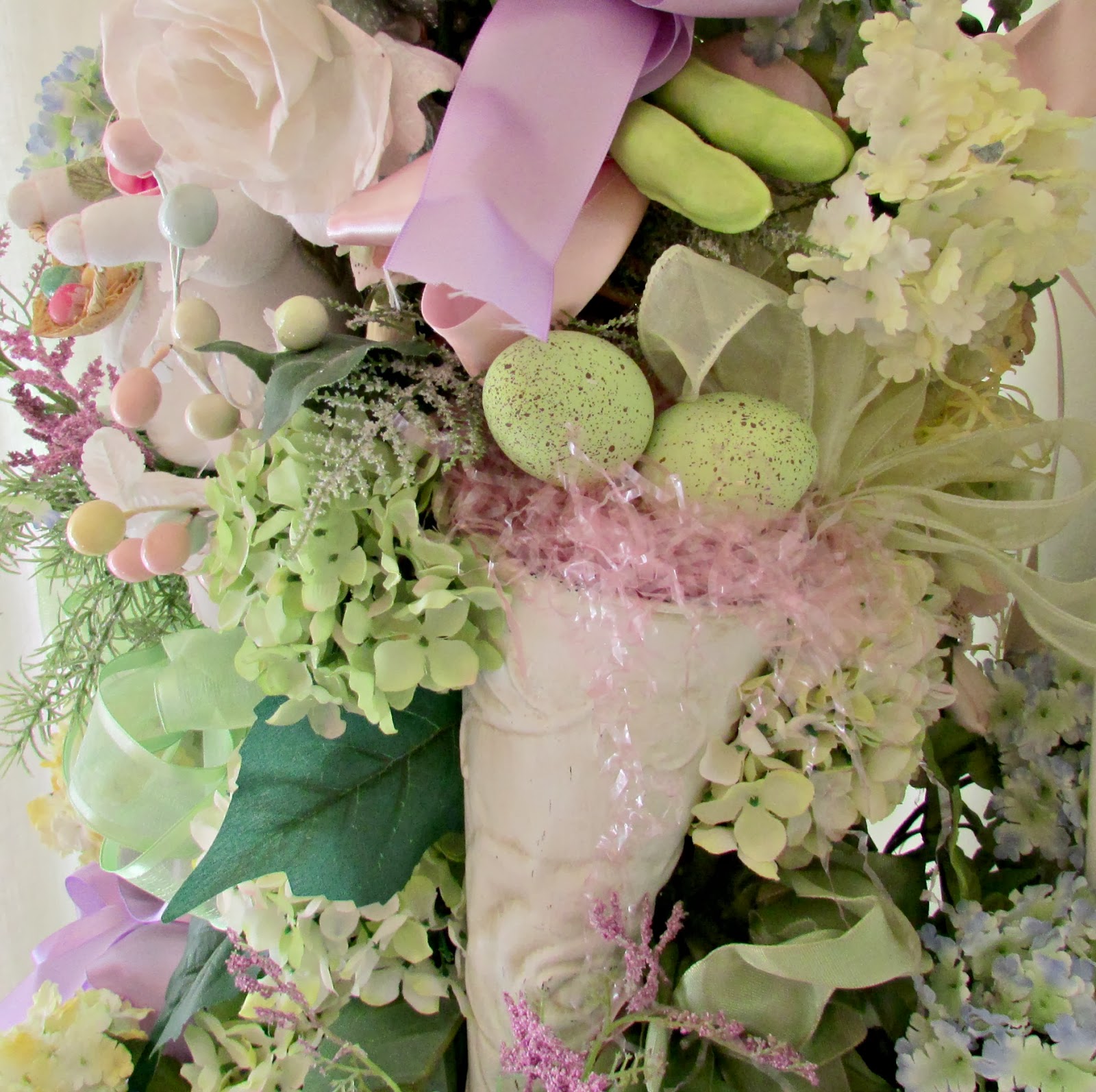 Penny's Vintage Home Pastel Easter Tree