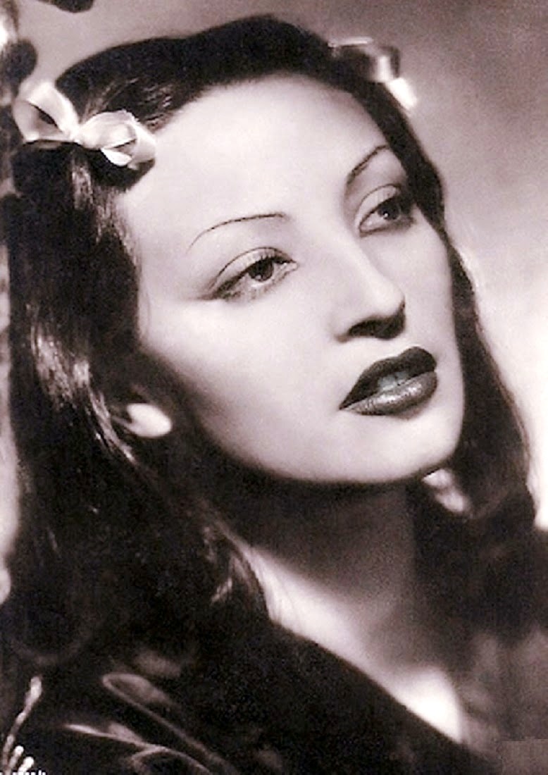 Splendide Creature Clara Calamai