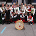 El grupo folclórico Doces Lembranzas congrega a cientos de personas en el Centro Gallego