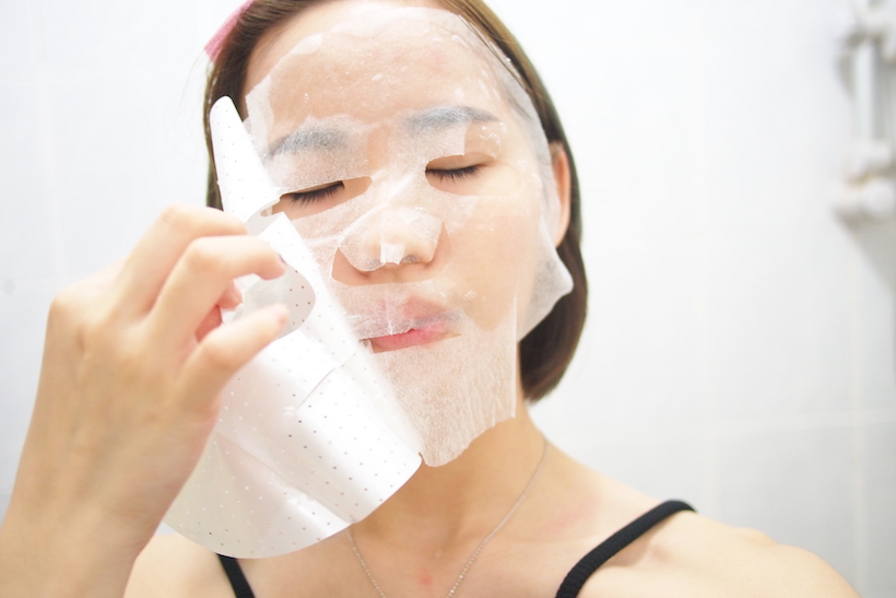 [Review] COREYANG Silk Mask + KOREA 4D Facial Brush Travel & Beauty Blogger