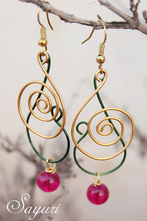 wire earrings swirls