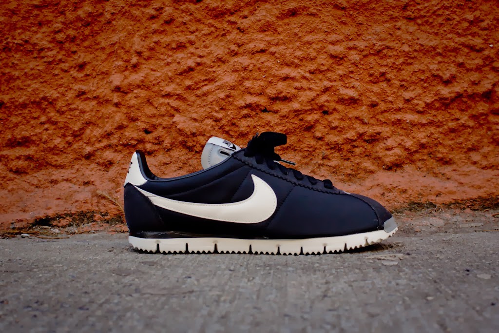 nike cortez nm