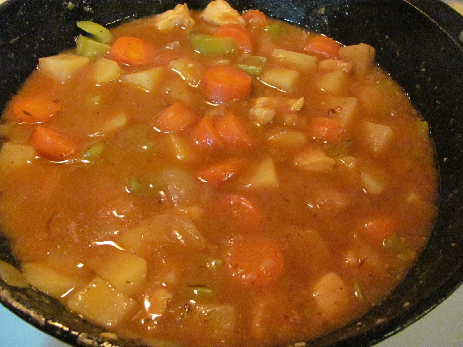 Rogue Dutch Oven Cookers Rogue Dutch Oven Cookers Chicken Stew