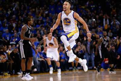 Stephen Curry y los Warriors humillan a San Antonio Spurs