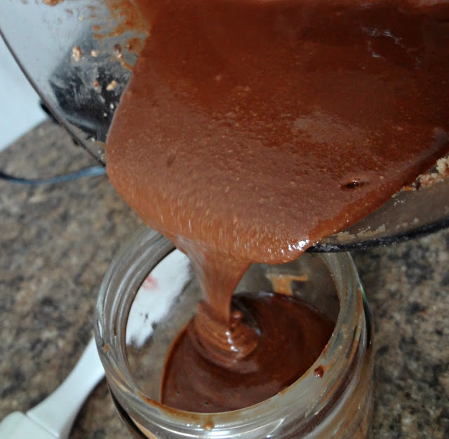 The Cooking Actress Homemade Nutella (Chocolate Hazelnut Butter)