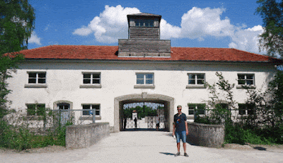 Dachau jourhaus  during liberation and today