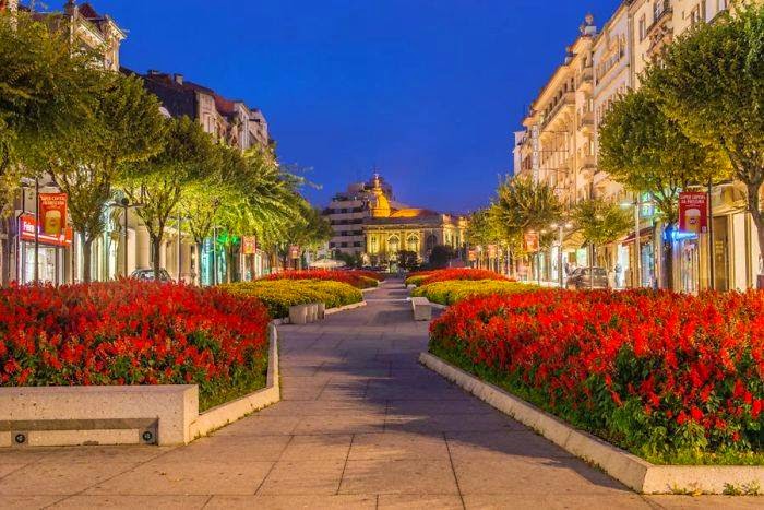 صور ساحرة مأخوذه من أجمل أماكن الطبيعة,,