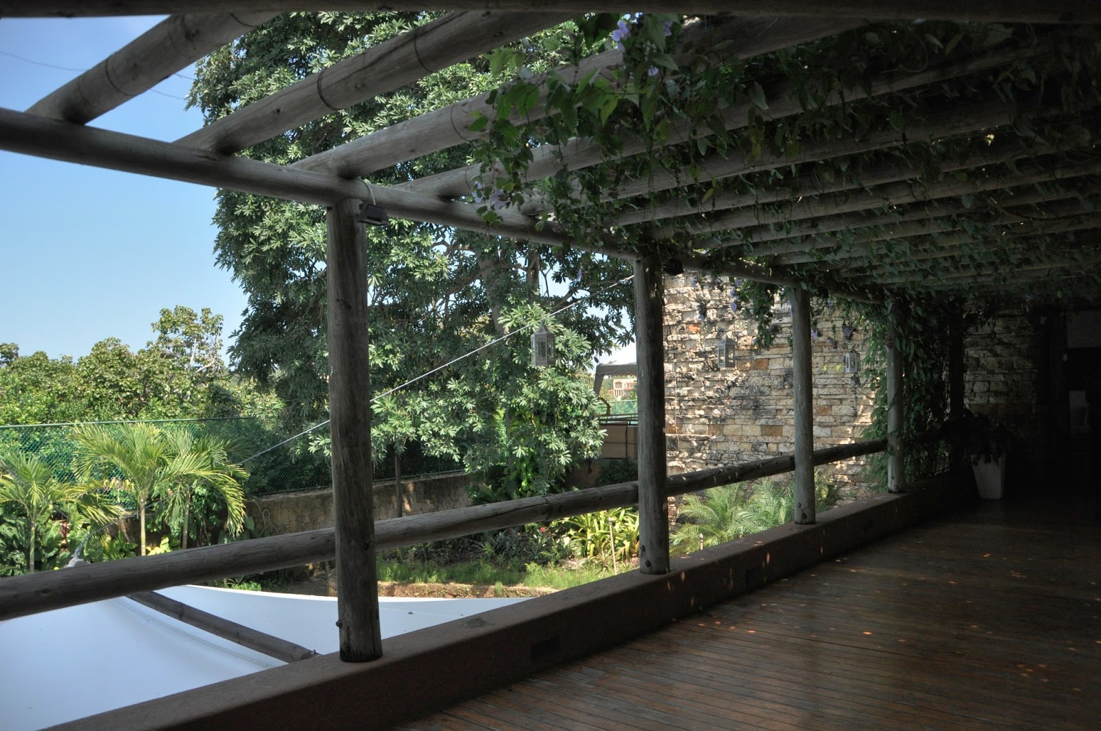 Un Sueño Terrenal : "La Casa De La Cascada"