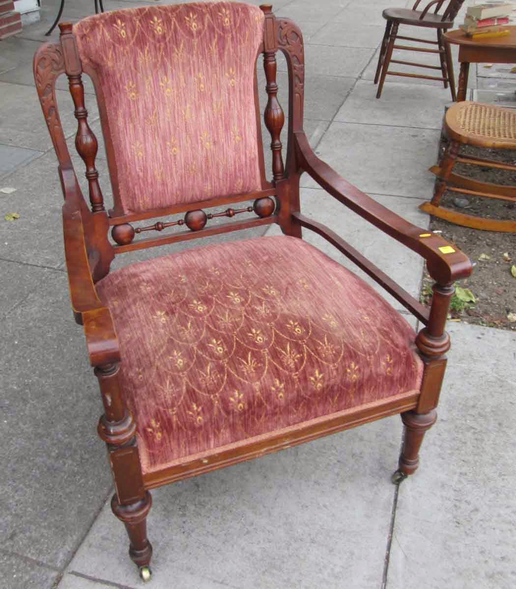 UHURU FURNITURE & COLLECTIBLES SOLD Antique Arm Chair 90