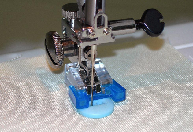 Types of Presser Feet for the Leatherwork® Sewing Machine