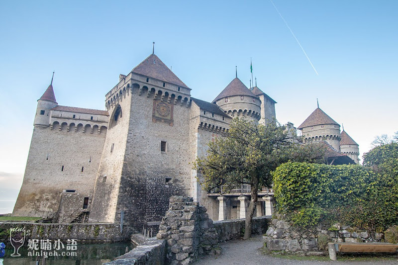 【瑞士蒙特勒景點】西庸城堡Chateau de Chillion。『到此一遊』發源地