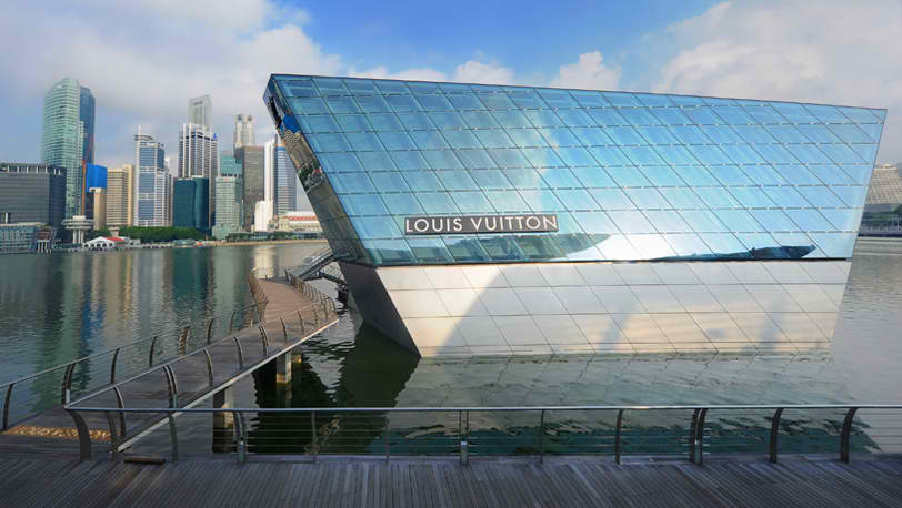 Old: News: Louis Vuitton Island Opens In Singapore