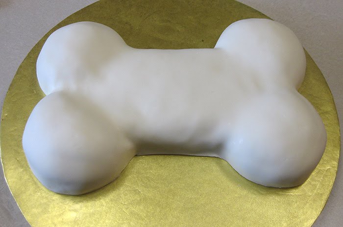 Dog Bone Cake 10