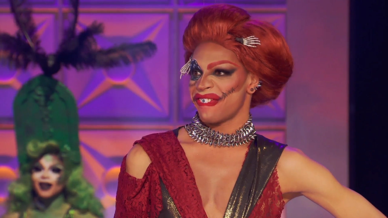 Yvie Oddly is in. 