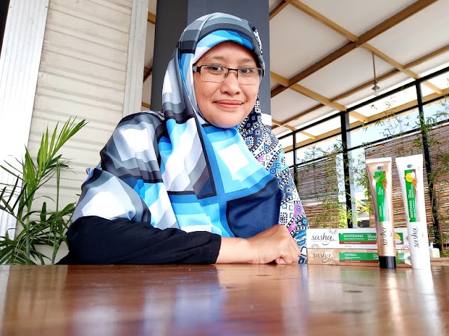 sasha halal toothpaste