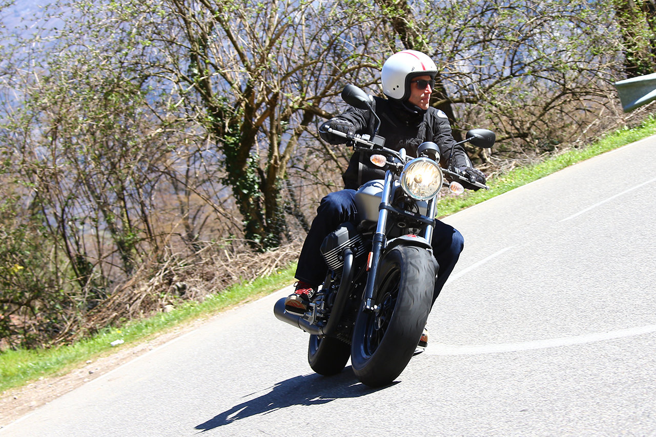 moto guzzi v9 bobber seat