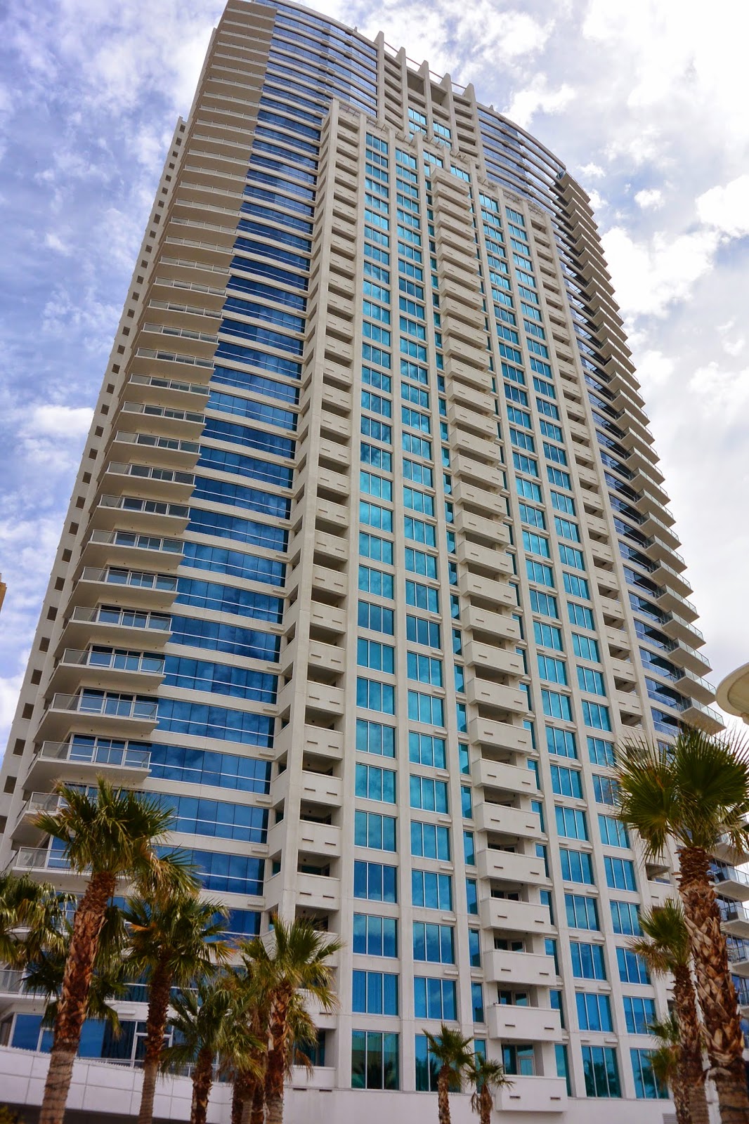 Las Vegas Condos, Strip High Rises, Las Vegas Luxury Real Estate News