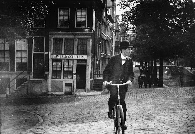 amsterdam-1900-16.jpg