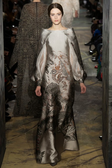 RUNWAY REPORT.....Paris Haute Couture Fashion Week: Valentino Couture S ...