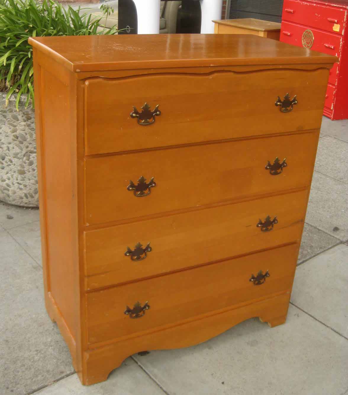 UHURU FURNITURE & COLLECTIBLES SOLD Maple Dresser 70