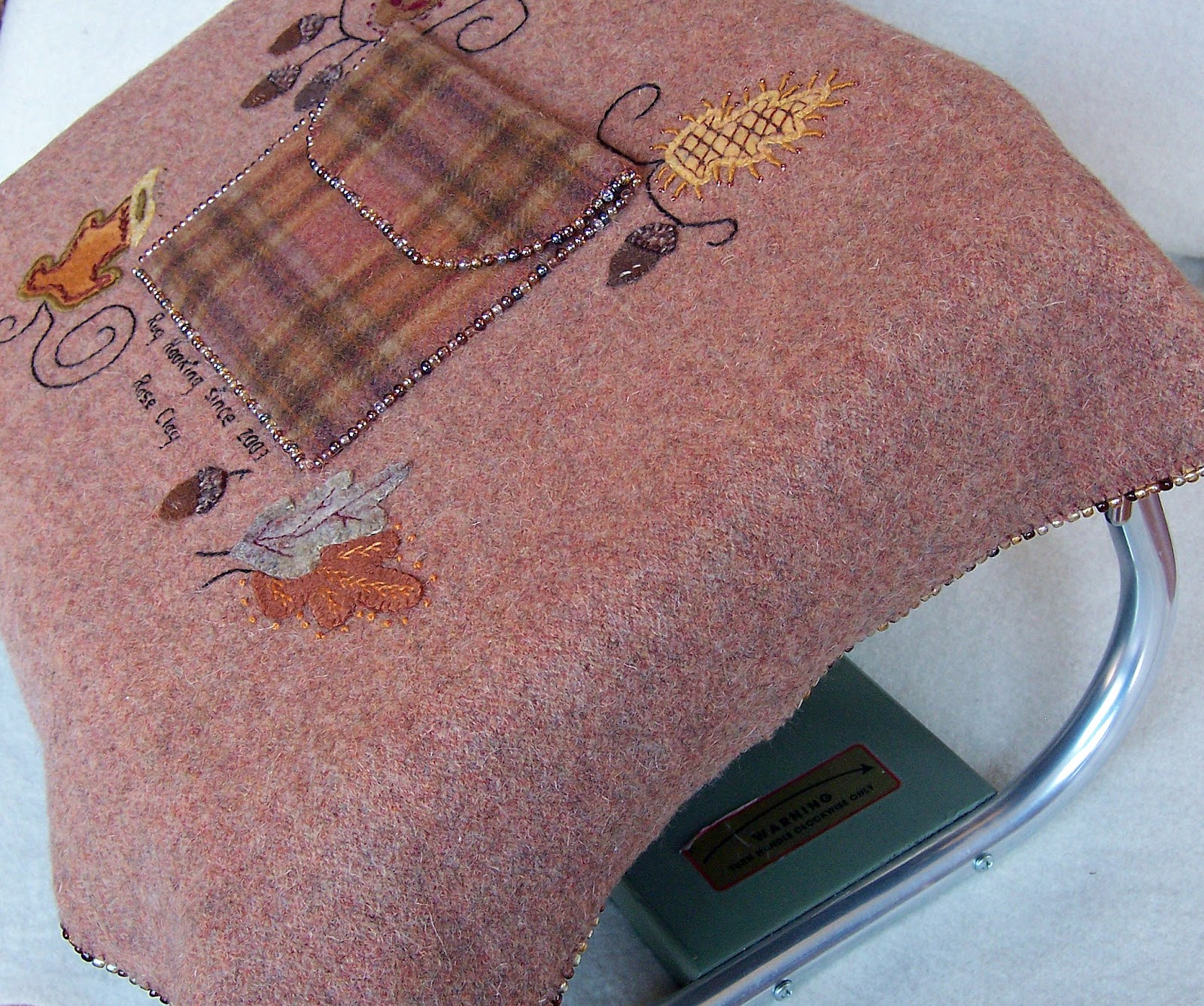 Three Sheep Studio Rug Hooking Frame and Cover...