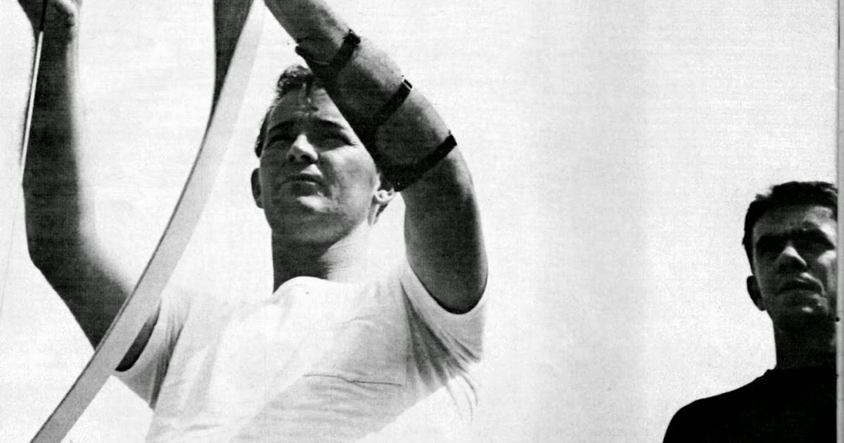 VINTAGE SHAKESPEARE / ROOT ARCHERY The Most Popular Shakespeare Bows