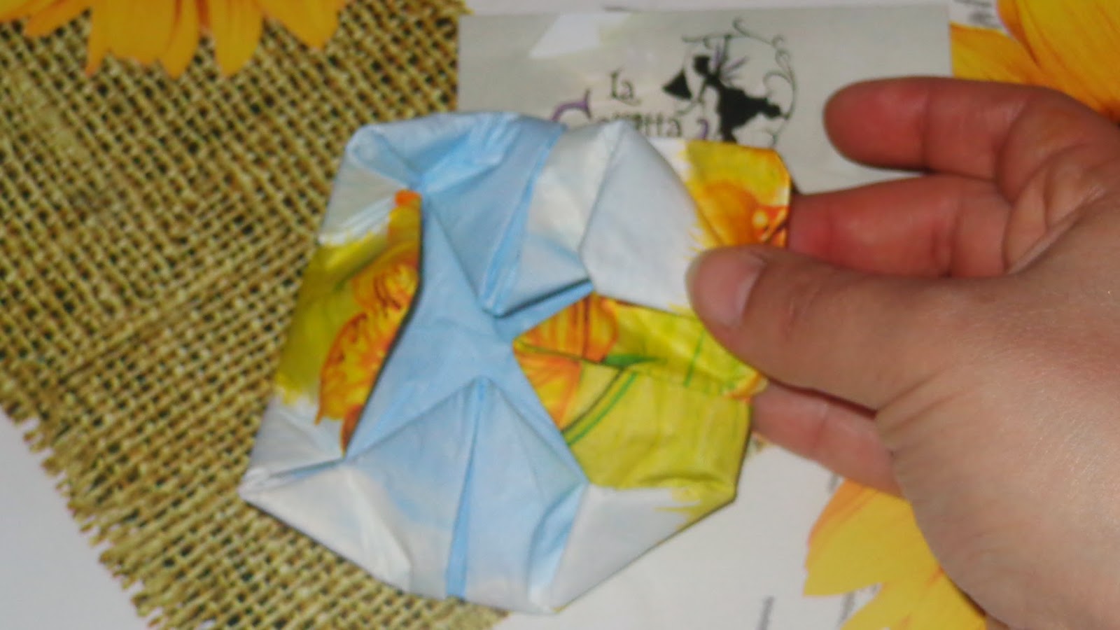La Soffitta Creativa di Monia Tutorial Origami ninfea...decora la tua