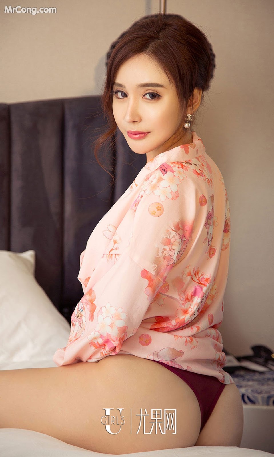 UGIRLS - Ai You Wu App No.1078: Model Lin Yi Na (林 依娜) (35 photos)