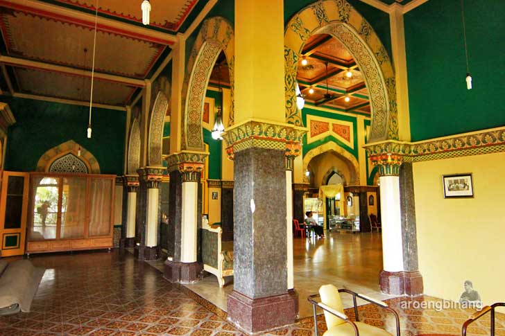 istana maimun medan