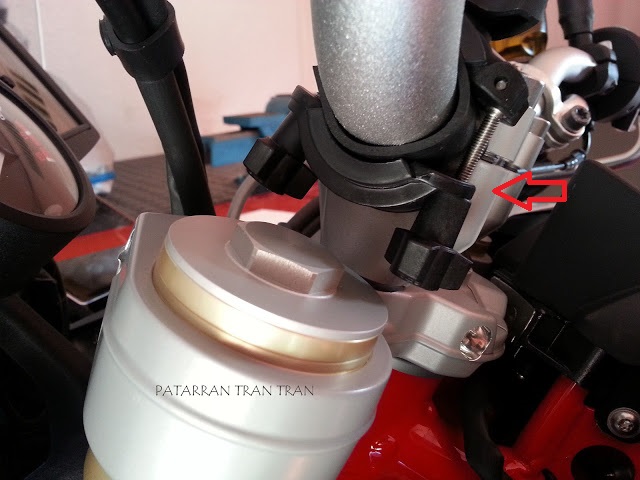 BMW f800GS. Trail Forever. Porta GPS Universal Givi s954b