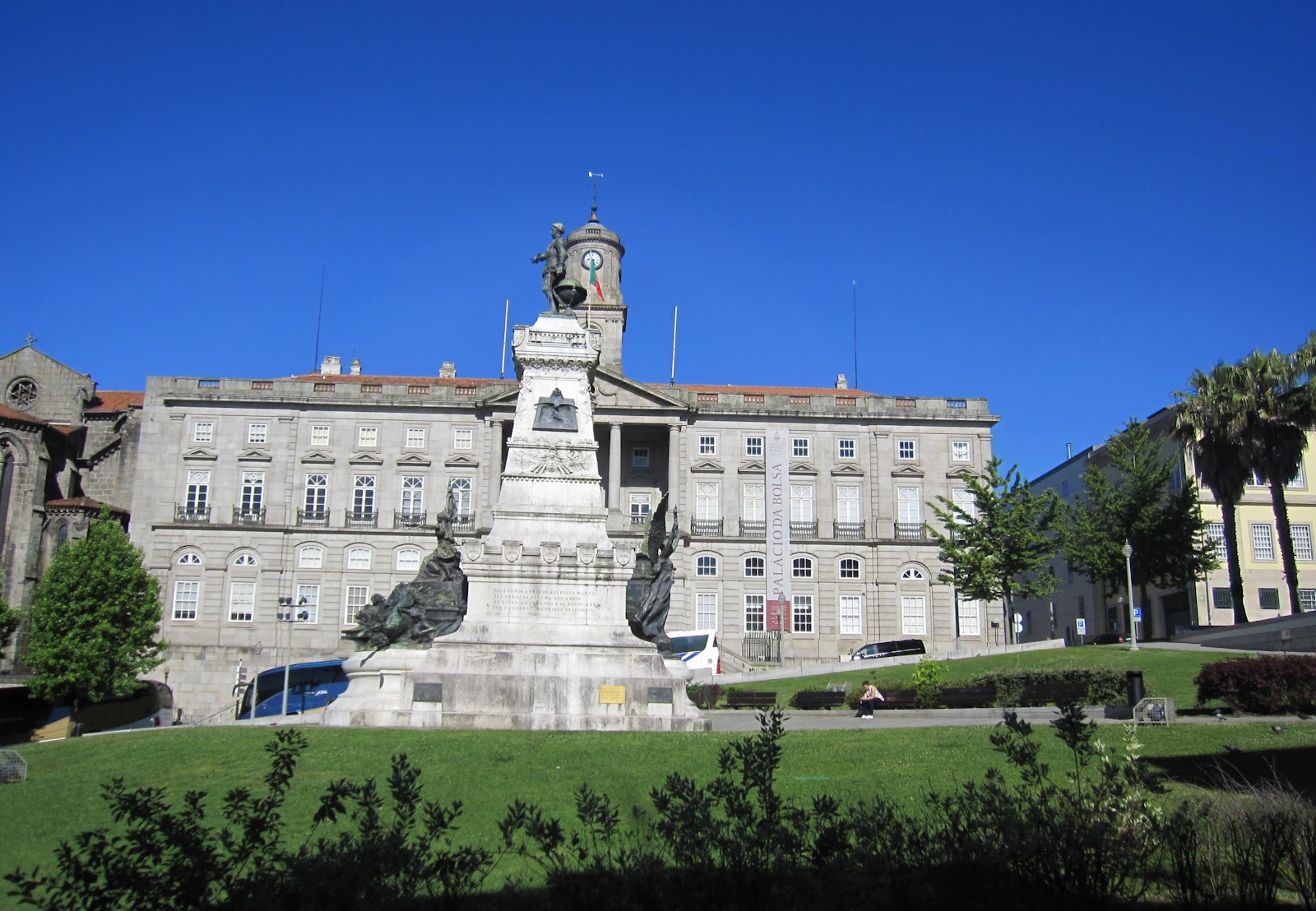 ガラスに魅せられて Charan S Blog 北スペイン ポルトガル旅行記 １１ ポルト Porto ボルサ宮とサン フランシスコ教会