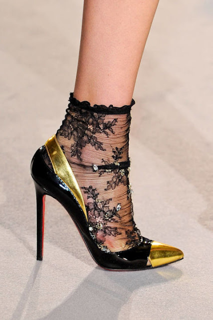 Runway Collette Dinnigan Fall 2012 RTW - details | Cool Chic Style Fashion