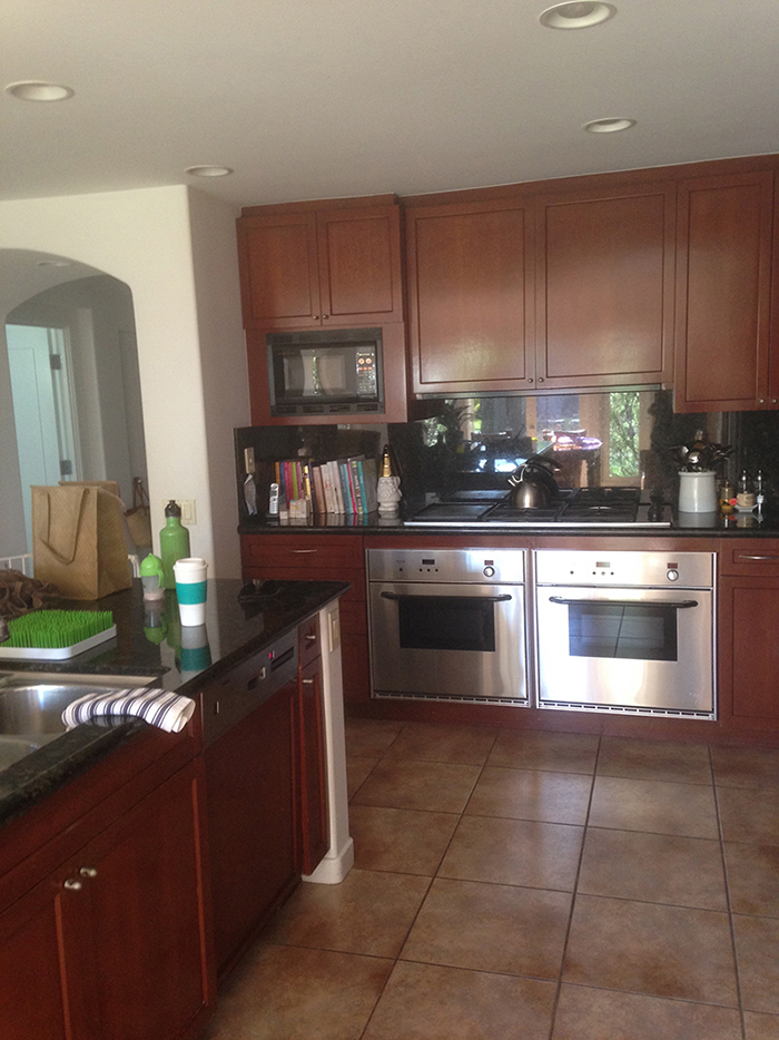 ANTES Y DESPUÉS: EL CAMBIO DE LOOK RADICAL DE UNA COCINA | três studio