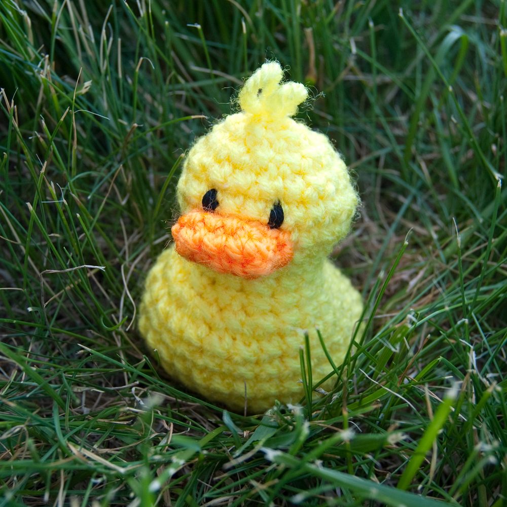 the-itsy-bitsy-spider-crochet-lil-duckie-free-pattern