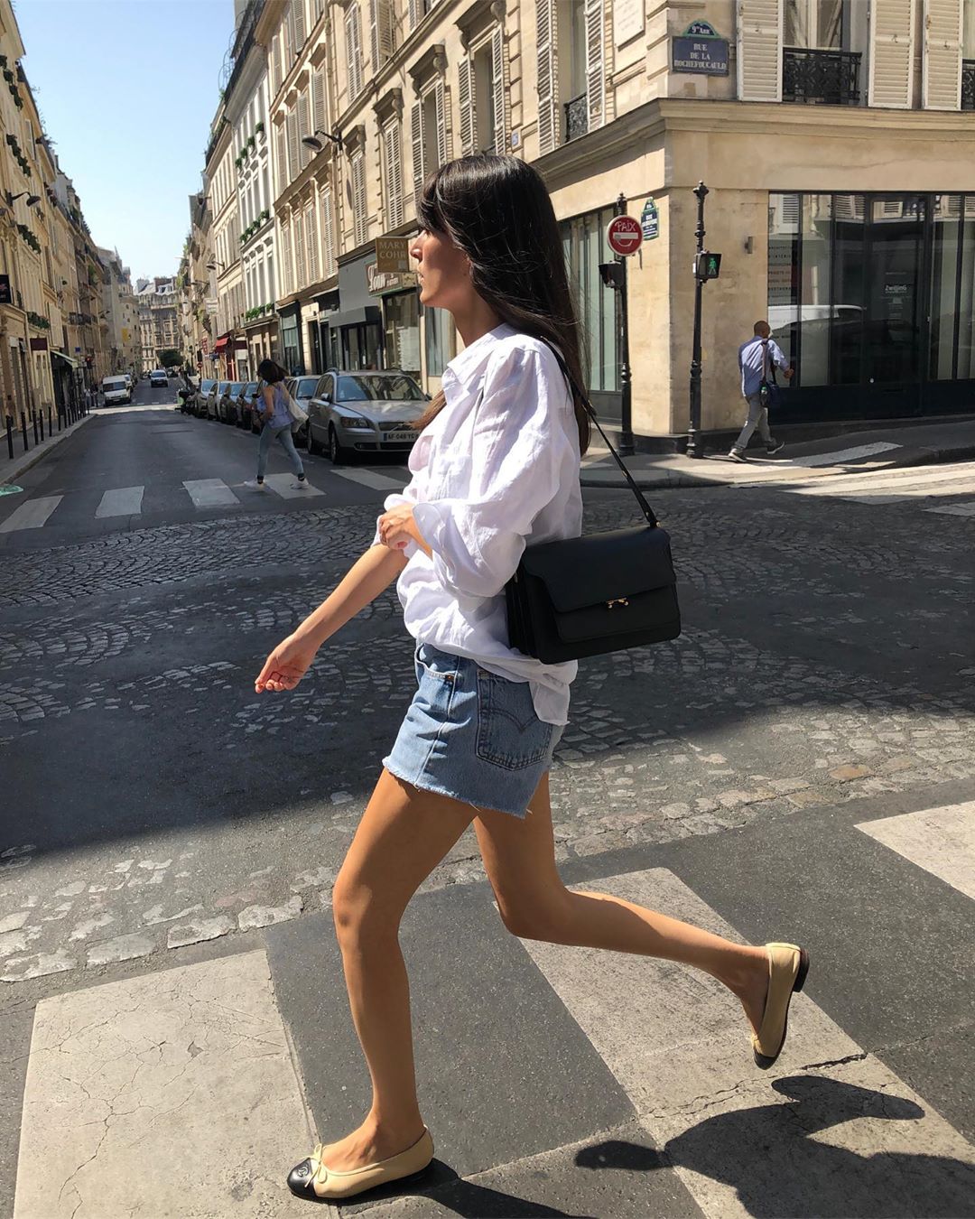 The French Girl Way to Wear Cut-Off Denim Shorts