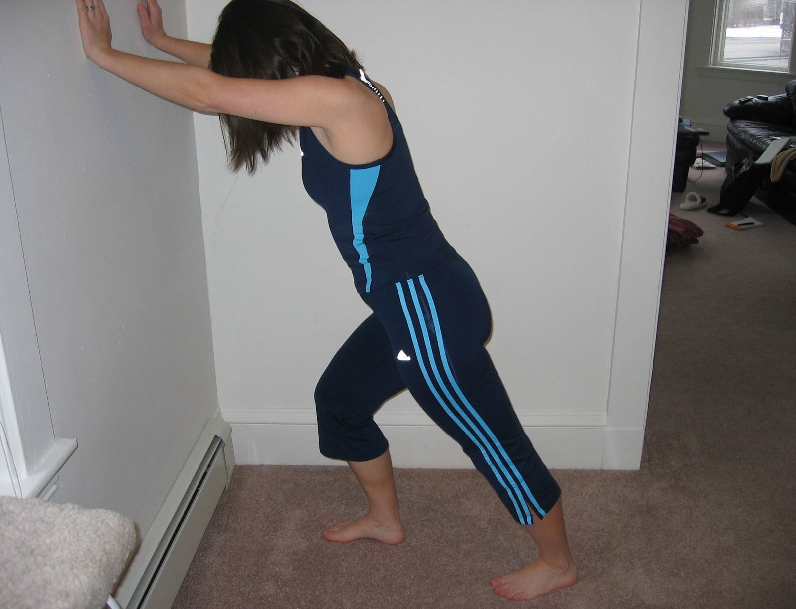 Heel Spur Exercises Straight Knee Calf Wall Stretch Health and Fitness Tips