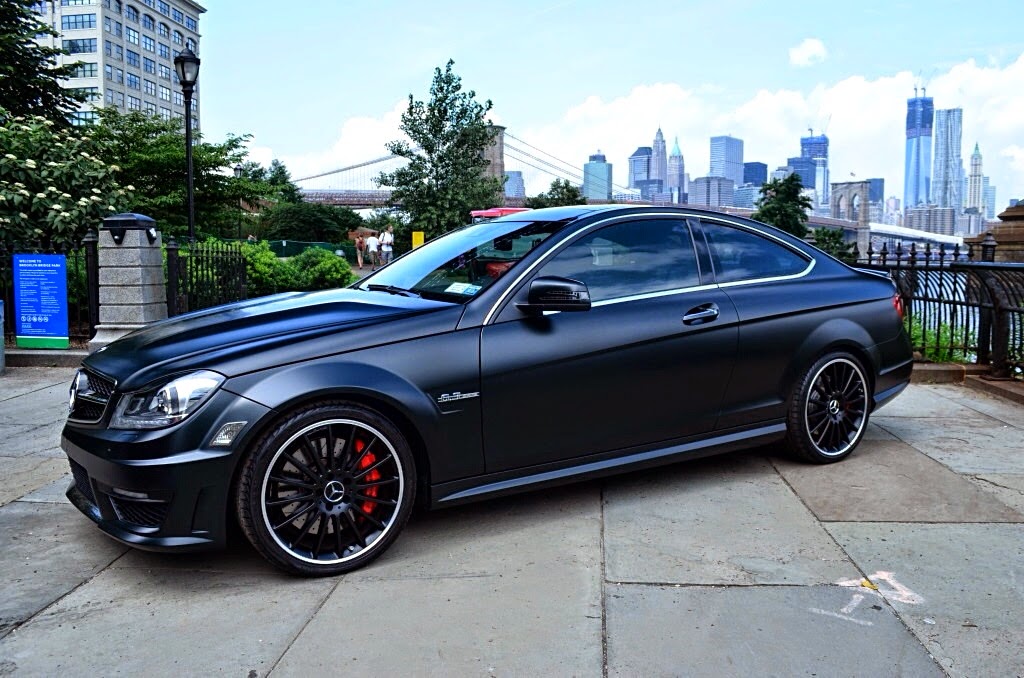 Mercedes benz c63 amg coupe black edition #7