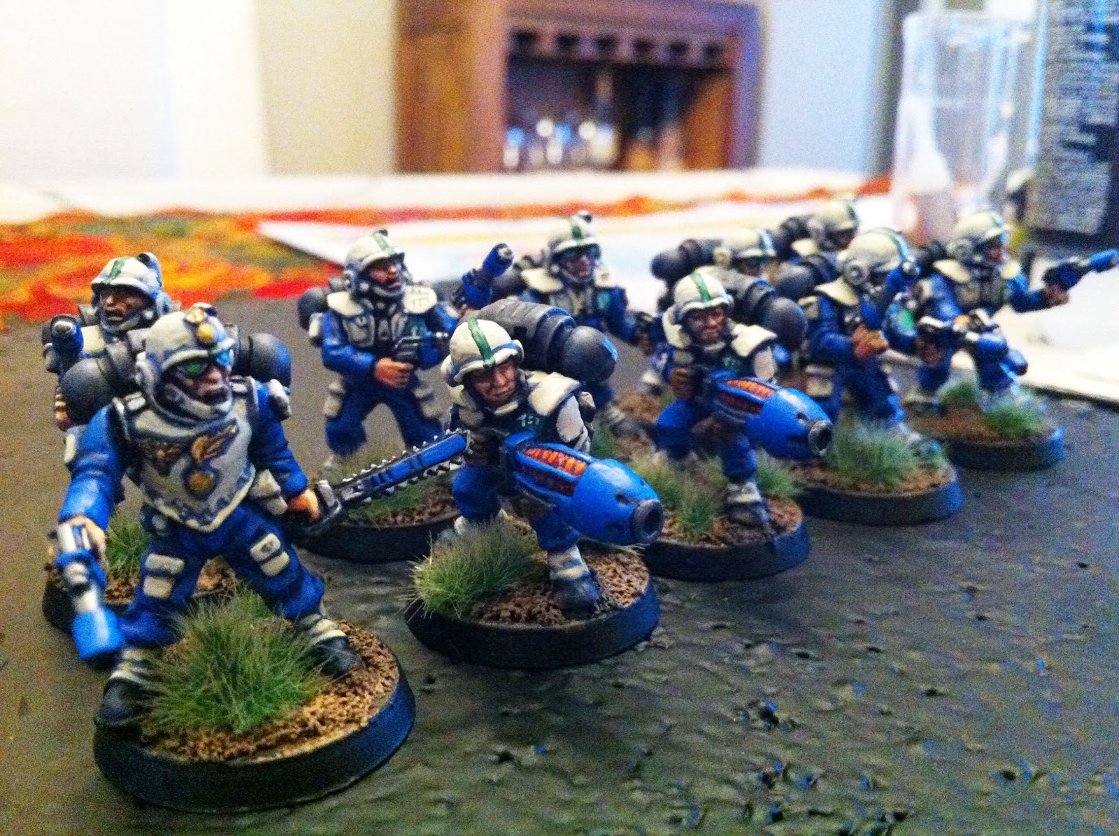 Rogue trader 1999. Rogue trader eldar corsair. Rogue trader воин. Мини войнов. Rogue trader воин.